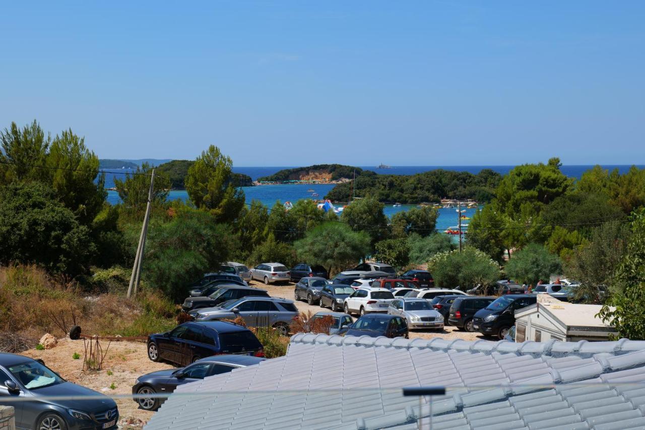 Bora Bora Hotel Ksamil Luaran gambar