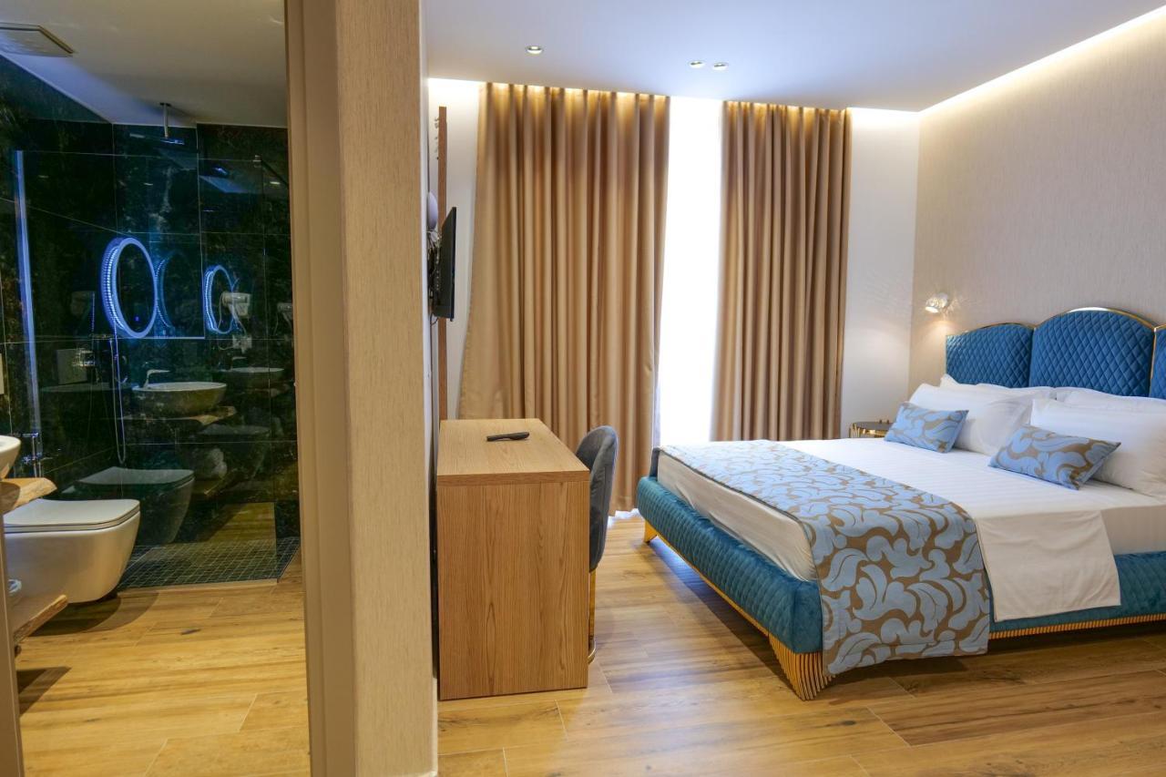 Bora Bora Hotel Ksamil Luaran gambar