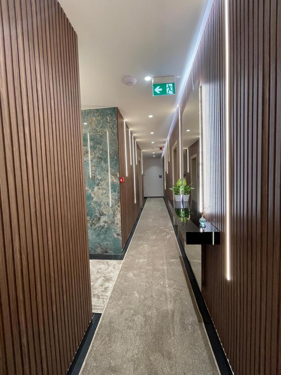 Bora Bora Hotel Ksamil Luaran gambar